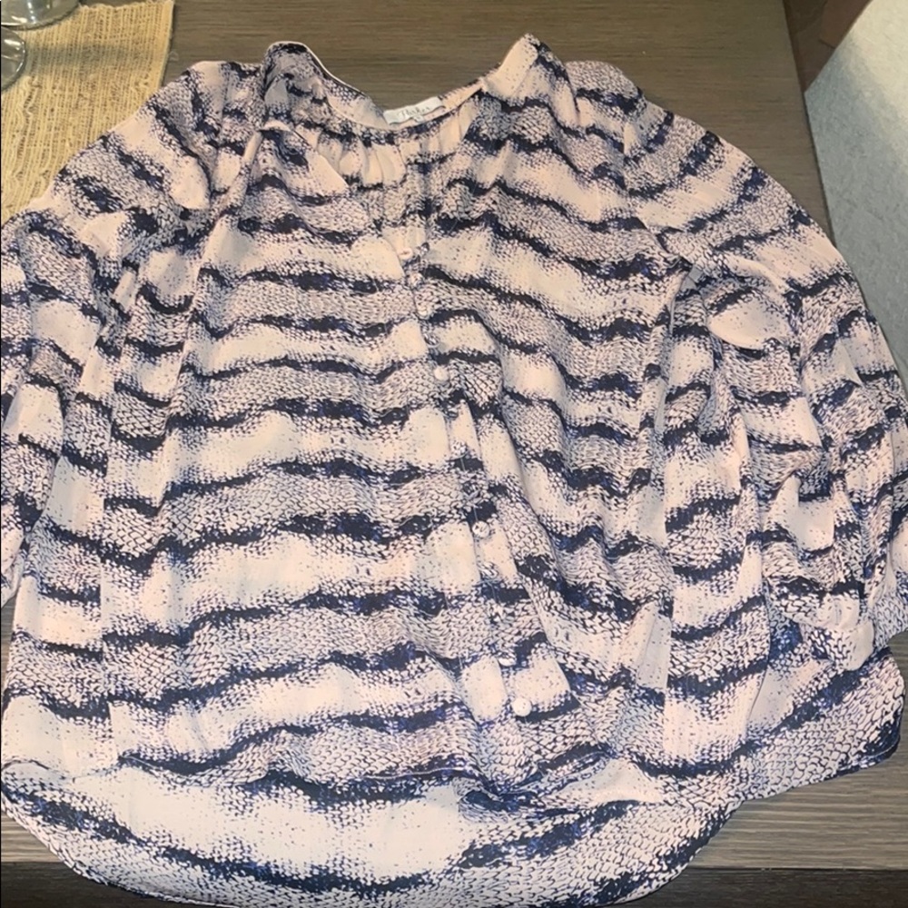 PARKER - size M flowy blouse